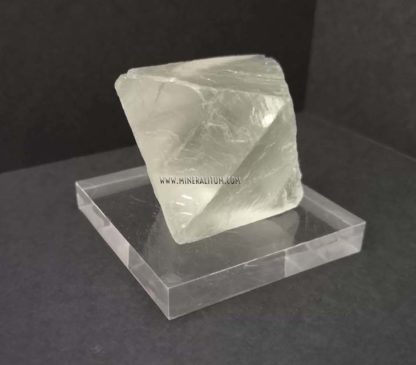 Fluorita-octaedro-China