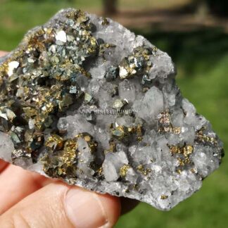pyrite-quartz-calcite-m0000185-a